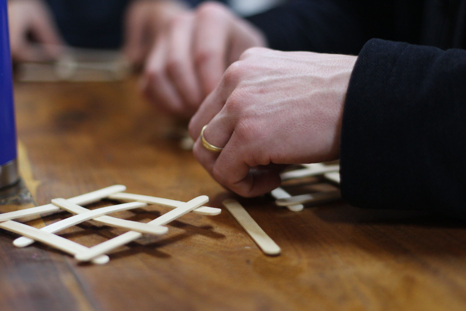 Putting together an icypole-stick bridge